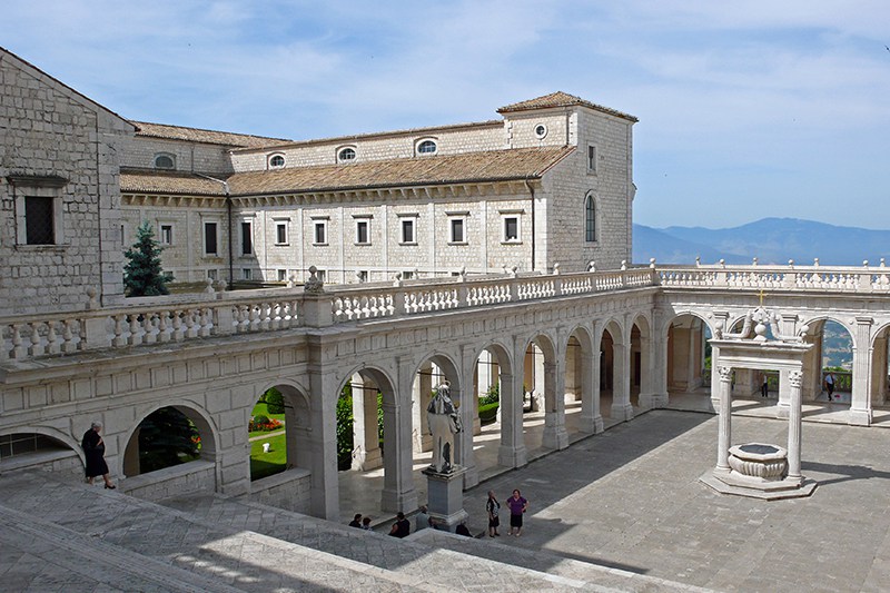 gita abbazia montecassino