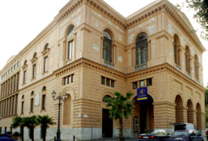 teatro verdi salerno esterno